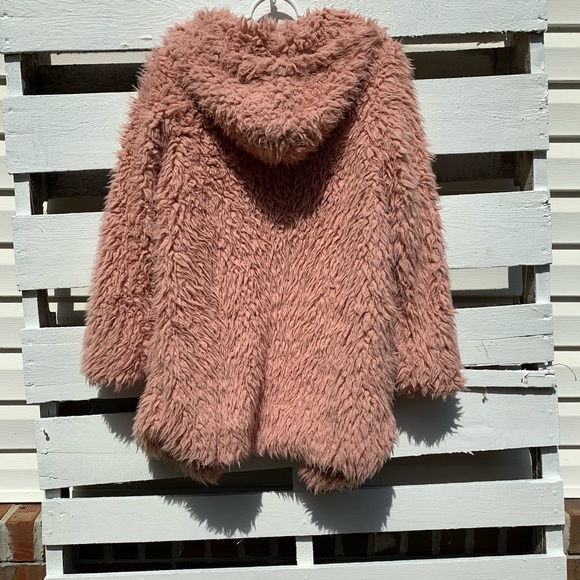 *LAST ONE* MAUVE Vegan Fur Hoodie Jacket - Picture 6 of 7
